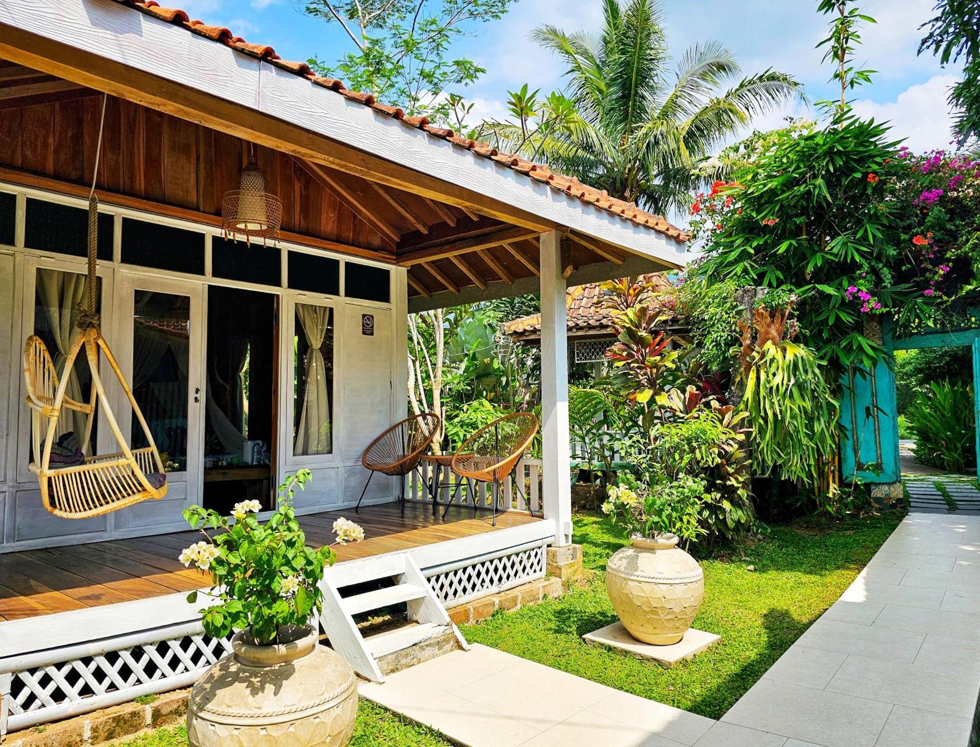 מגלאנג Janur Bungalow חדר תמונה