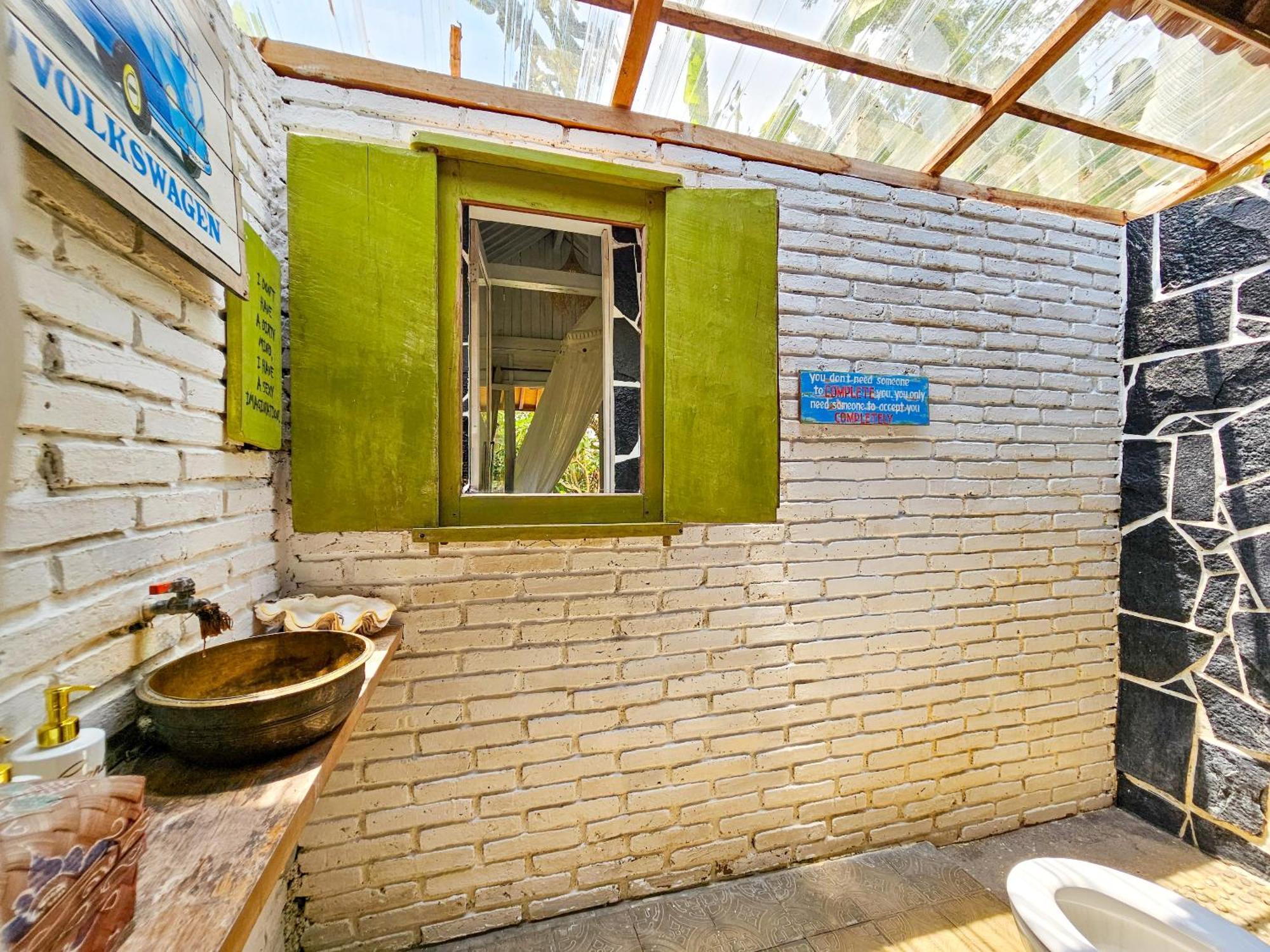 מגלאנג Janur Bungalow חדר תמונה