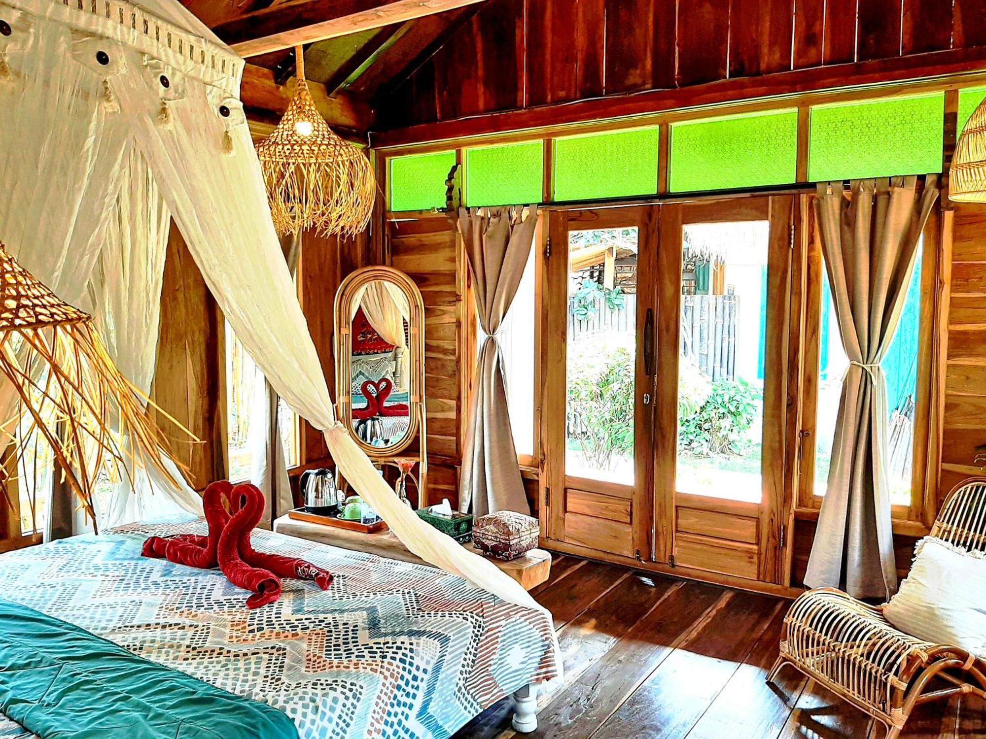 מגלאנג Janur Bungalow חדר תמונה