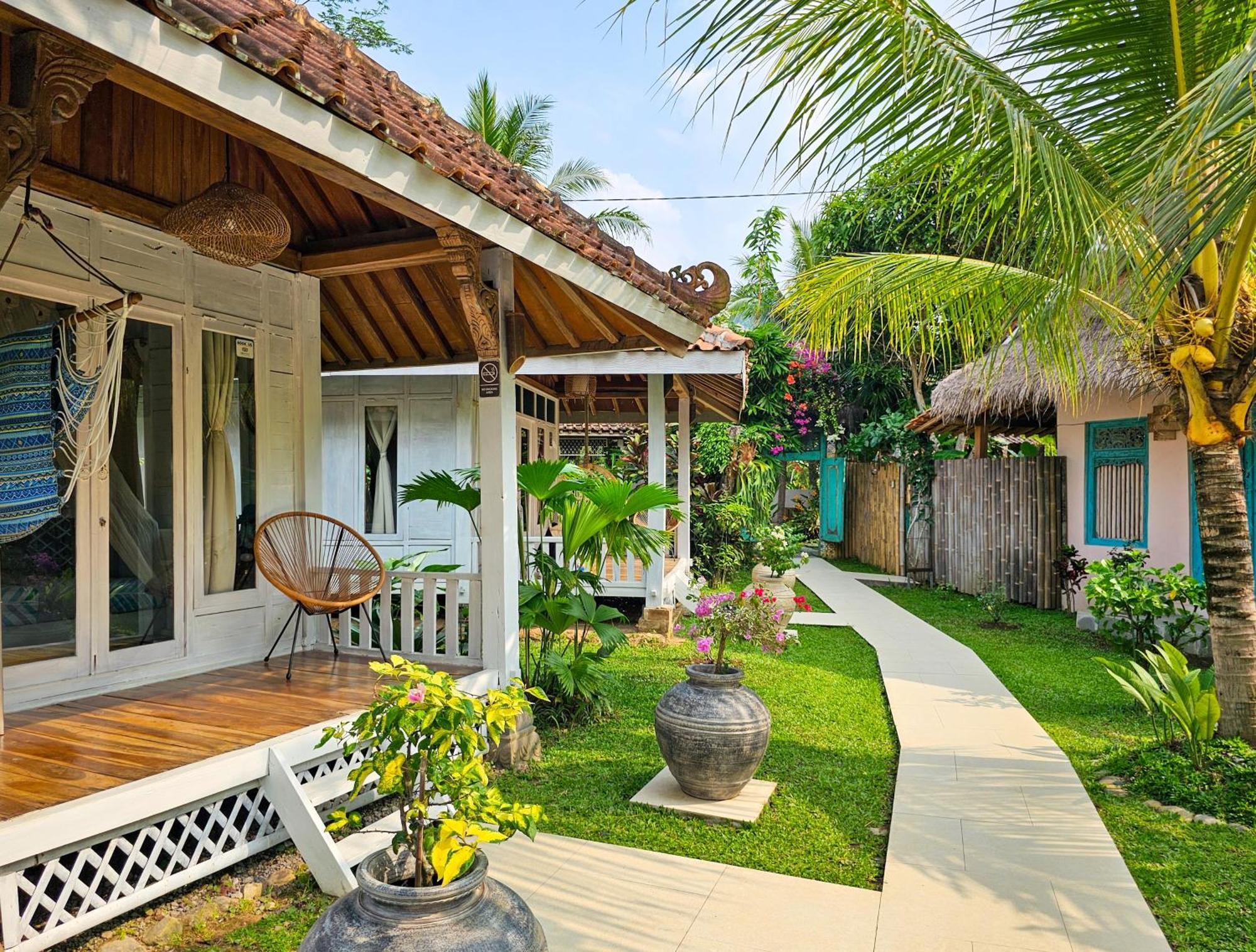 מגלאנג Janur Bungalow חדר תמונה